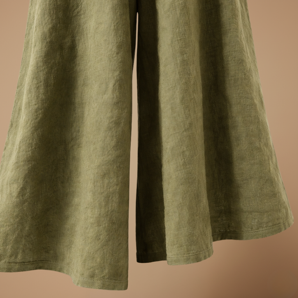 Women’s wide-leg jumpsuit with strap detail for casual wear Fashion Grand