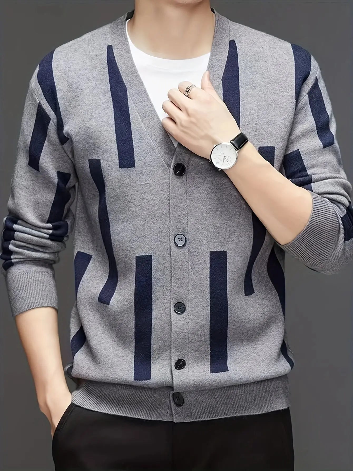 Men's V-Neck Knit Cardigan Fashion Grand