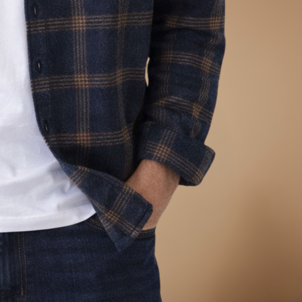 Men's plaid long sleeve shirt with button front closure Fashion Grand
