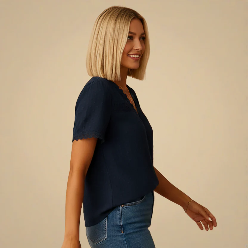 Women's Simple Lace Short Sleeve Blouse Fashion Grand