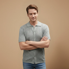 Men's short sleeved geometric design polo shirt